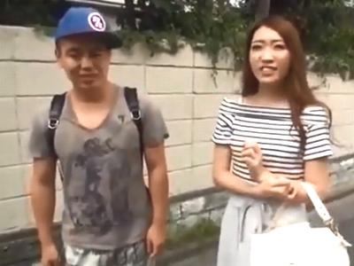 「え…やっちゃう？ｗ」諭吉の誘惑に勝てず男友達とパコり合う素人娘ｗ